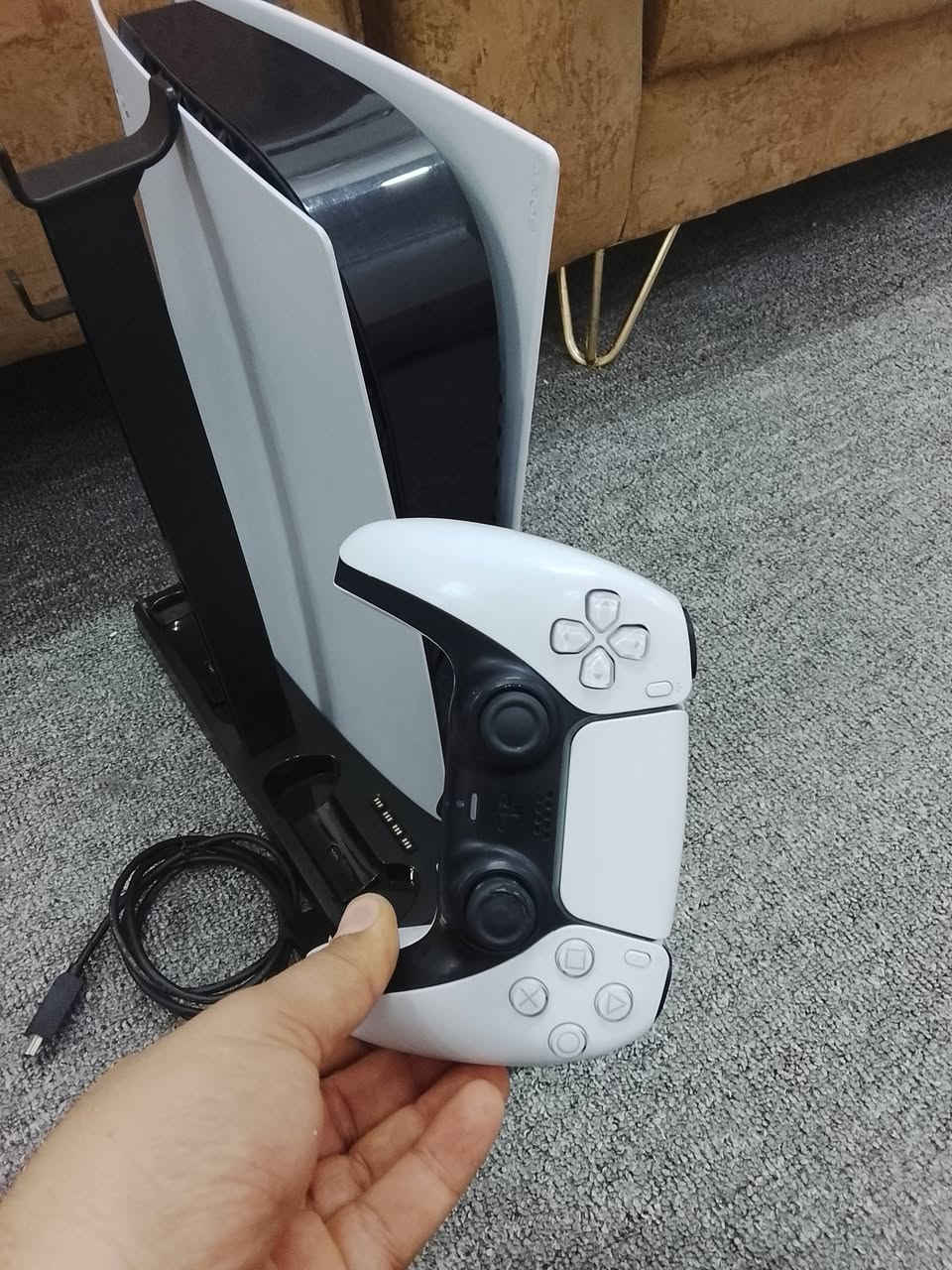 السلام عليكم بلي 5 fat
جهاز نضيف ما مفتوح تجي للبيت تفحص وتشغل مع ستاند شحن ومبرد وقرص هيت مان وبي حساب  سعره قفل 550 مكاني كربلاء


**إذا كنت صاحب هذا الإعلان وتريد حذفه لأي سبب، رجاءا أرسل رسالة إلى الدعم الفني**