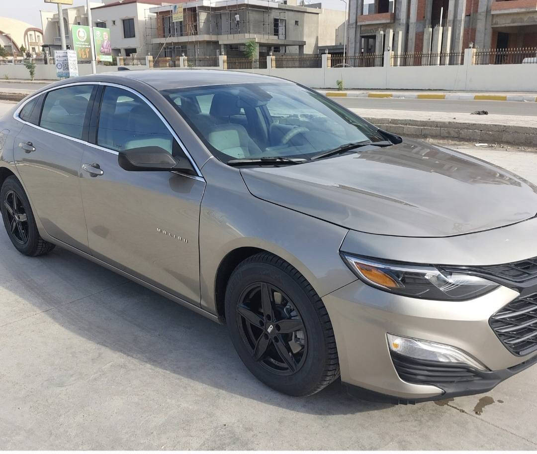 للبیع مالیبو مودیل 2022  كیر اوتو مواصفات بلاك واي رقم اربیل السنویة جدیده السیارة بٳسمي بصمة بابین التحكم ستیرن كامیرا دواره كیر اوتو بلوتوث الصندوق قاصة تبرید وتدفئة والمرایات كهربائي سیاره جدیده ماشیة 24 الف میل مكاني كركوك السعر 140 $ ورقة رقم الموبایل *********** كركوك, العراق
