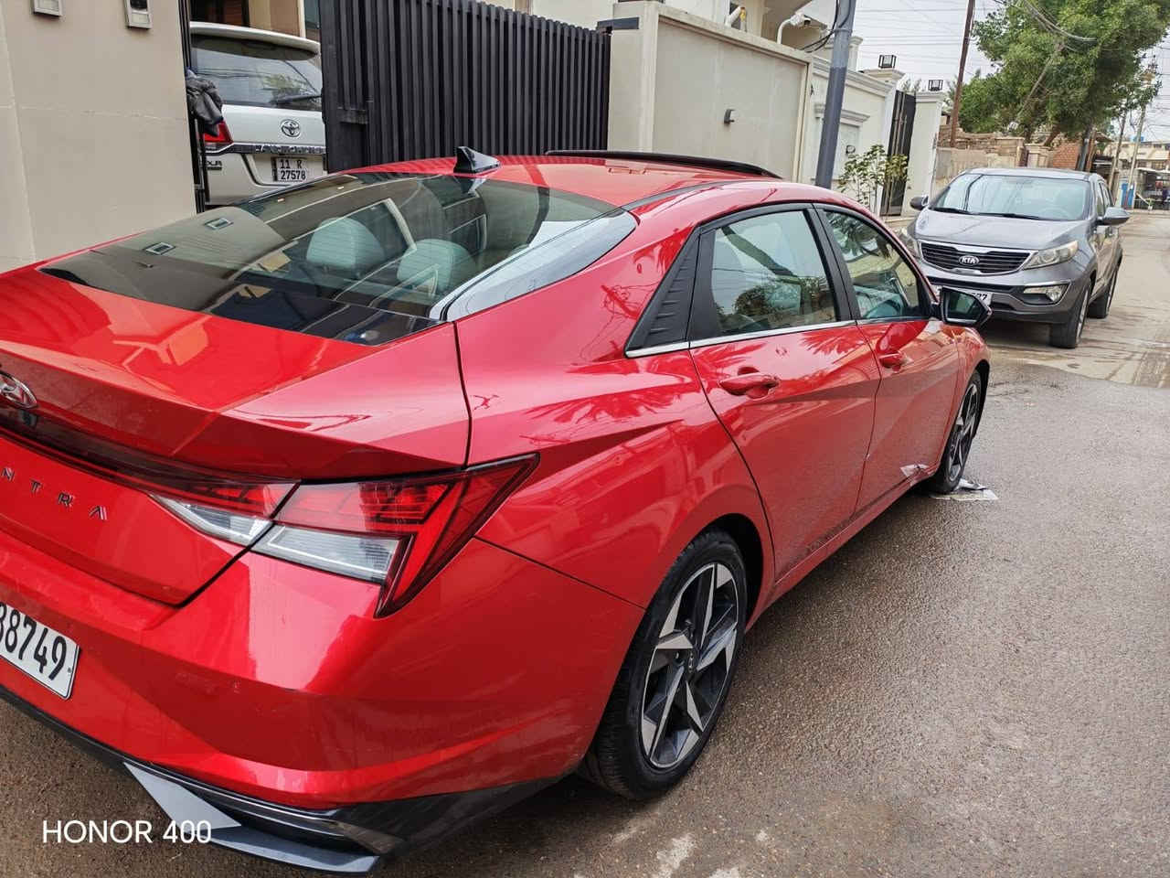 النترا موديل ٢٠٢١ فوول مواصفات رقم أربيل دولي سنويه رقم هزه جديد  تحويل مباشر سلايت محرك ٢٠٠٠ دووش بصمه تشغيل بصمه أبواب رادارات تحويل مسار ماشيه ٧٧  شاشه كبيرا كامرا دواره كار بلي هندبريك بصمه جلد اوف وايت كشنات كهرباء تدفئه تبريد كشنات اشاير بلمري مري شفط ثلاث انظمه قياده فوول تحكمات حادثه جاملغ وباب بدون دواخل بدون شواصي السياره جديده السعر 133  الاتصال *********** صور الحادث مرفقه
