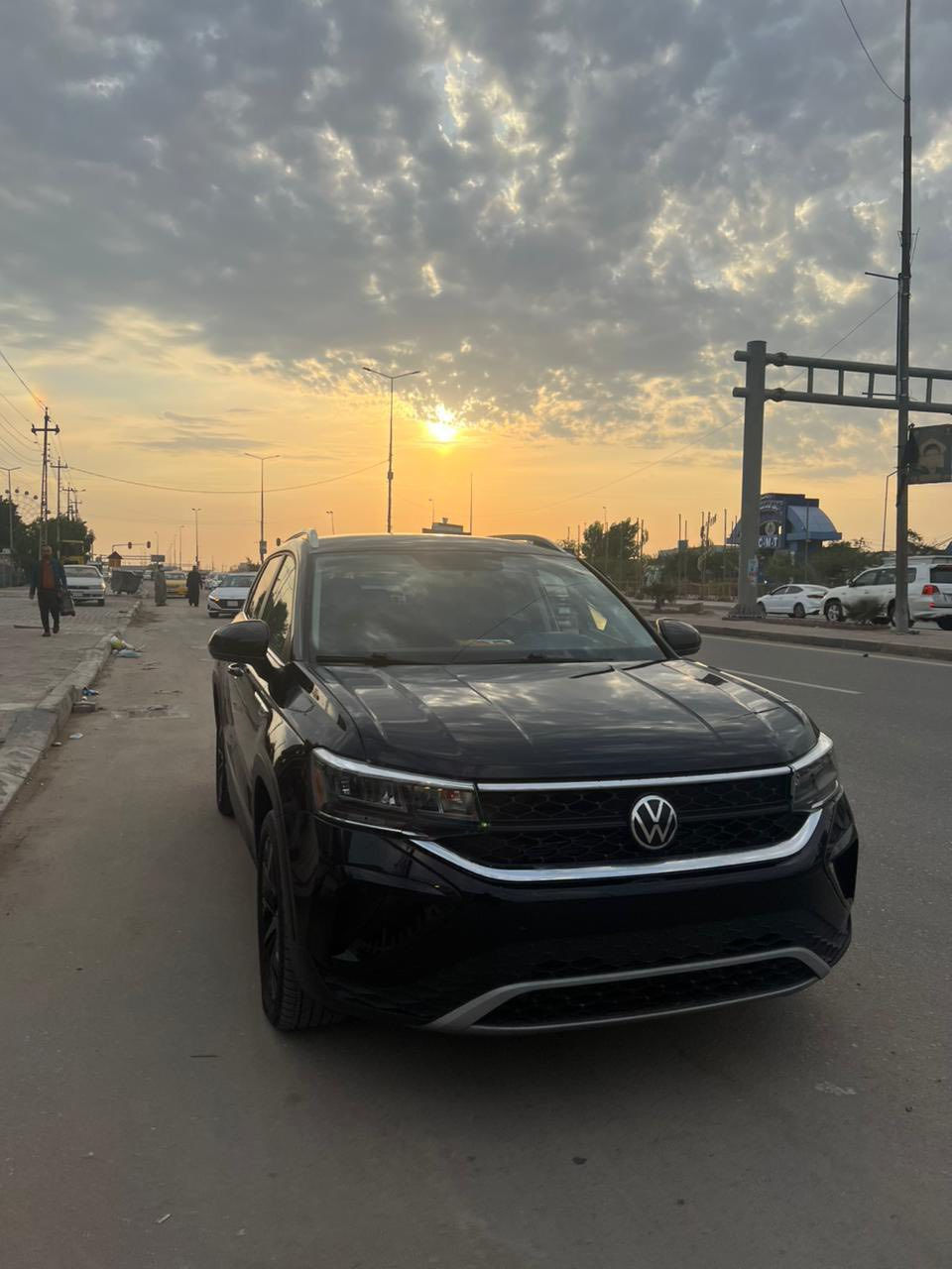 Volkswagen Taos
2022
سعر بلاش  170 

***********
السياره حره وابسمي 
فوول مواصفات SE
ماشية 80 الاف كيلو
بریک بصمة
مكينه 1500 تيربو 
بصمة
كشنات جلد 
شاشة كبير ابل 
كاميره
وياله ١٩
رادارات ٣٦٠ درجة
تحكمات ستيرن
حساسات امامي و خلفي
داخل اسود 
ضرر تقرير غرق ابدل بس باتري ع ايدي داخله 
بجم كبس 
أرباك كلهن سليمات 
موجودة 📍بلبصره
