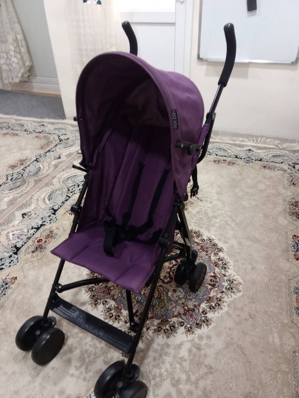 السلام عليكم عربانة طفل للبيع مال بالە ٲوروبي ، حيل نضيفه ، وبسعر مناسب 35وبيها مجال بسیط ..مکاني سلیمانیە ، یوجد توصیل ..


**إذا كنت صاحب هذا الإعلان وتريد حذفه لأي سبب، رجاءا أرسل رسالة إلى الدعم الفني**