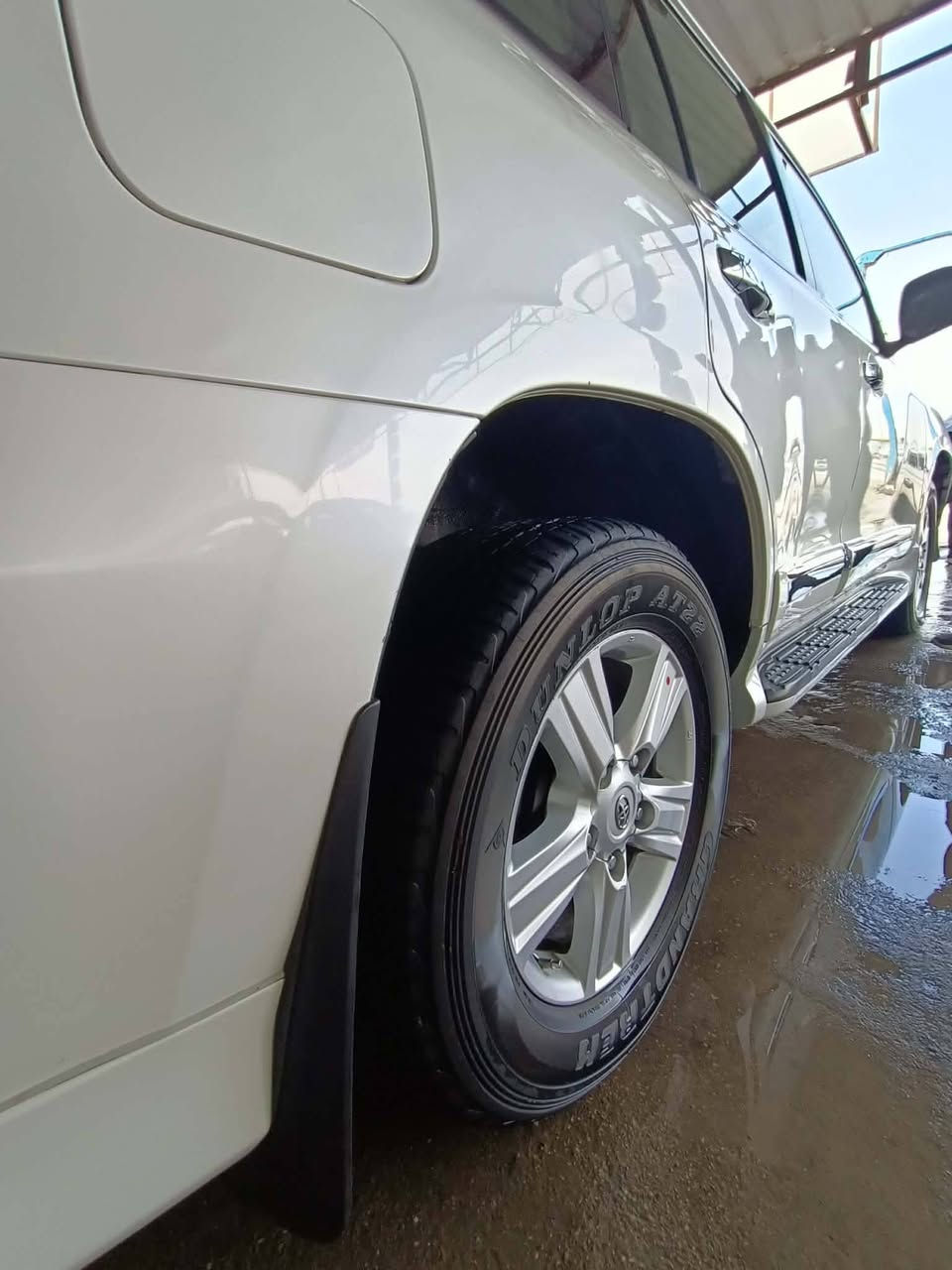 خلي سيارتك يمنه والباقي علينا : غسل VIP، حمام، بوليش موقعنا قرب مجسر حواس الاستفسار *********** -  إدارة سجاد فهد
