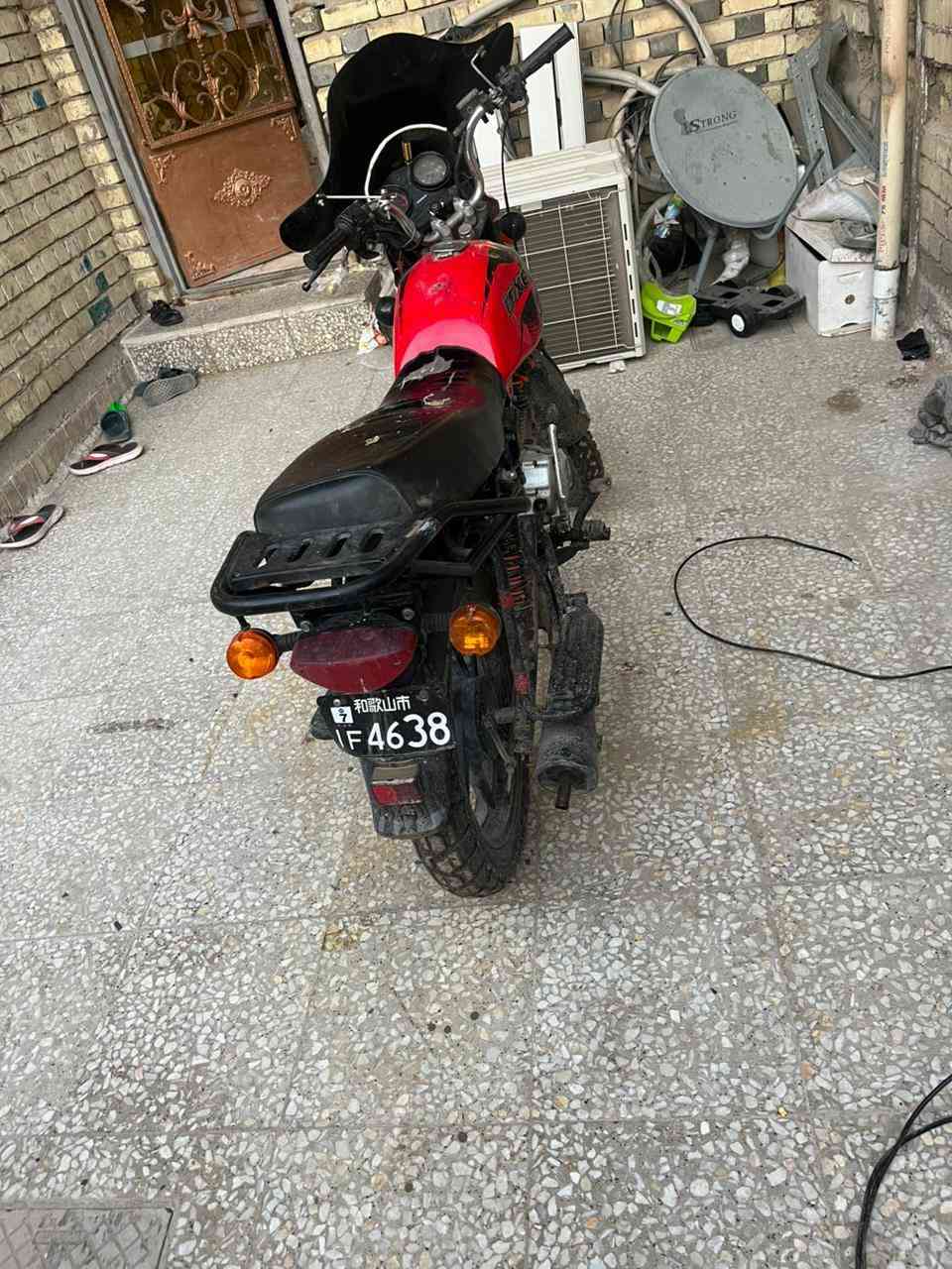 للبيع
بوكسر جبلي محرك يراني شغاله سعرها 350 بدون اوارق مكفوله من السرقه مكان بغداد بلديات ***********
