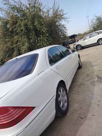 مرسيدس • اصواليه