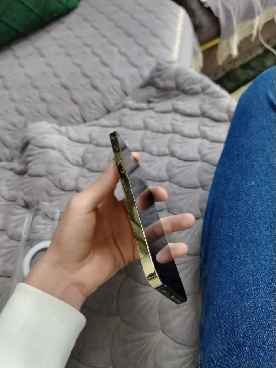 السلام عليكم
ايفون 13 برو ماكس 

الجهاز وتر بروف ضد المي 

بطاريه 83

ذاكره 128 

تك سيم 

مايعبر هوى 

السعر 640 وبي مجال بسيطط

الموقع  حي الصحه جانب الأيمن 

لل استفسار اكثر 

***********
