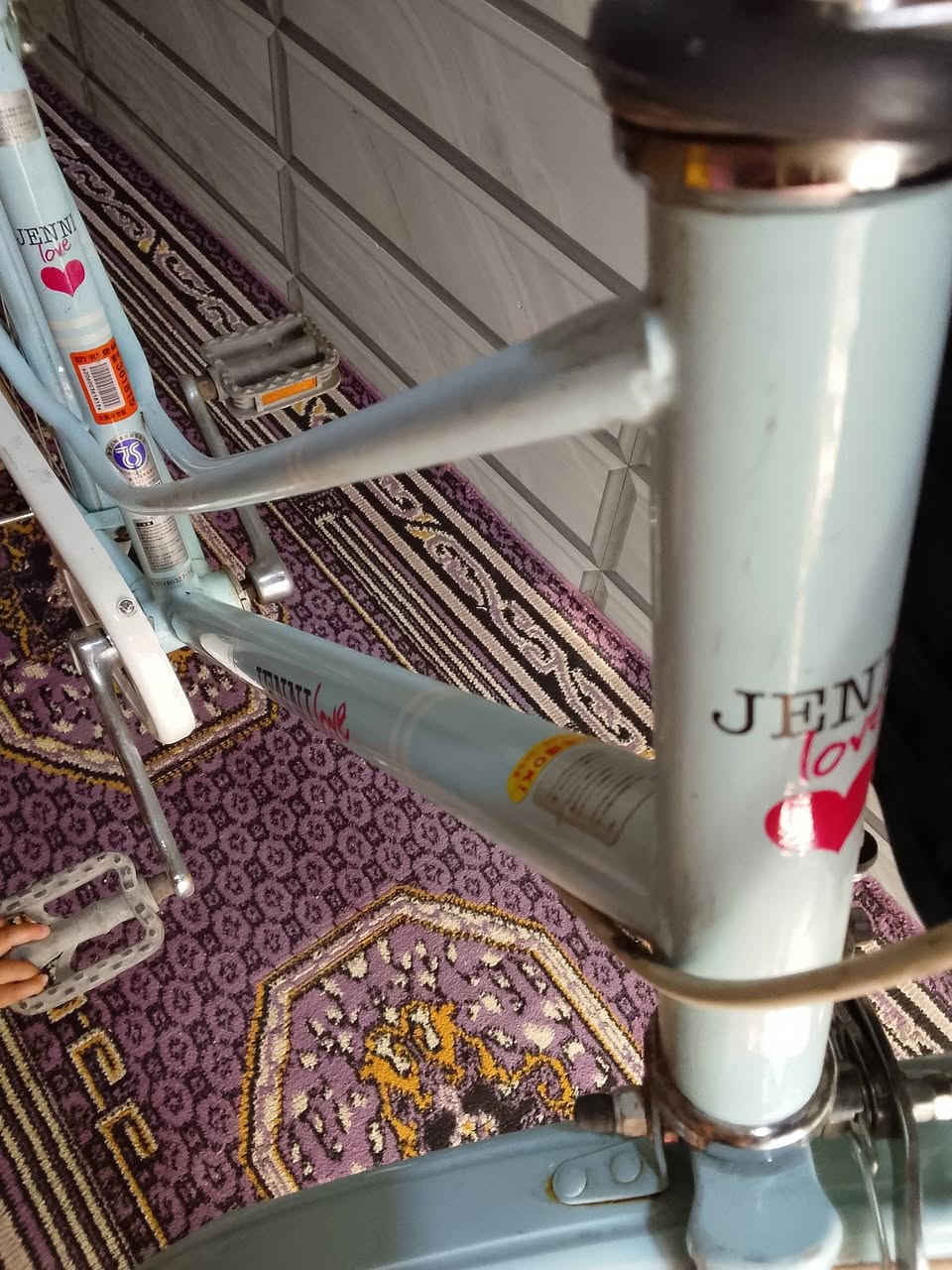 بايسكل بناتي صار يومين من نزلته حاويه كير دفن 3 نمر كشن طبي جبير تاير خط بيض بريك امامي خلفي جديد بايسكل سعرة 125 بي مجال قليل مكاني بغداد الحسينية راشديه لون مميز للعلم


**إذا كنت صاحب هذا الإعلان وتريد حذفه لأي سبب، رجاءا أرسل رسالة إلى الدعم الفني**