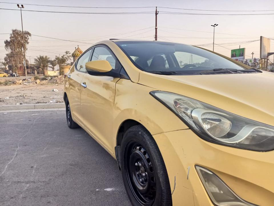 السلام عليكم النترا موديل ٢٠١٣ وارد خليجي شاشه وبانوراما السياره كلين والمحرك نص عمر الرقم *********** السعر ١٠٨ وبيها مجال
