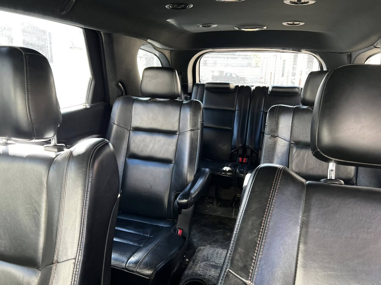 السلام عليكم دورنكو 18 GT بغداد باسمي غول عدا الفتحه مكينه جديده كير حداديه خير من الله بيها قطع صبغ ابيعلك حزام بس هيه مو حزام عارضها 180 وبيها مجال مكاني 
حله او بغداد 
***********
