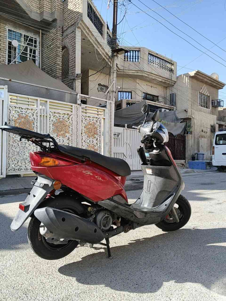 دراجه بريز ببغاء رمبه رمبه نوزل الدراجه كفاله من التاير للتاير مكاني بغداد بياع 
***********

