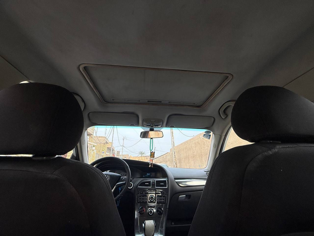 اسلام عليكم /برلنس للبيع بسمي تحويل ثاني يوم 
السياره مكفوله من صبغ وتبديل ومعجون ومن خياس مثل ماموضح  بسونار مرفق بالمنشور  سعر 75 وبيه مجال بسيط العنوان واسط رقم ***********
