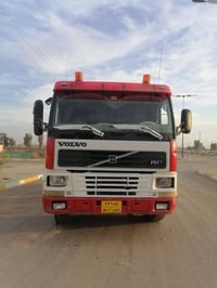 فولفو FM12 • موديل 2000 • رقم ألماني