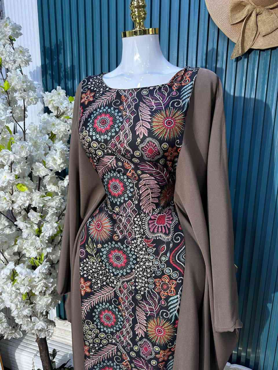 ❤️ ﷽

الكولكشن الرمضاني يبدأ من هنا 💐 

ووصل الجمال وترند الموسم😍❤️

دراعة طول كامل  البراندات  الخامة ايروبين صيفي بحت

الالوان كما معروض 🎨✨✨ 

اسود بيجي عسلي جوزي

قياس   38 40 42 44 46 48


**إذا كنت صاحب هذا الإعلان وتريد حذفه لأي سبب، رجاءا أرسل رسالة إلى الدعم الفني**