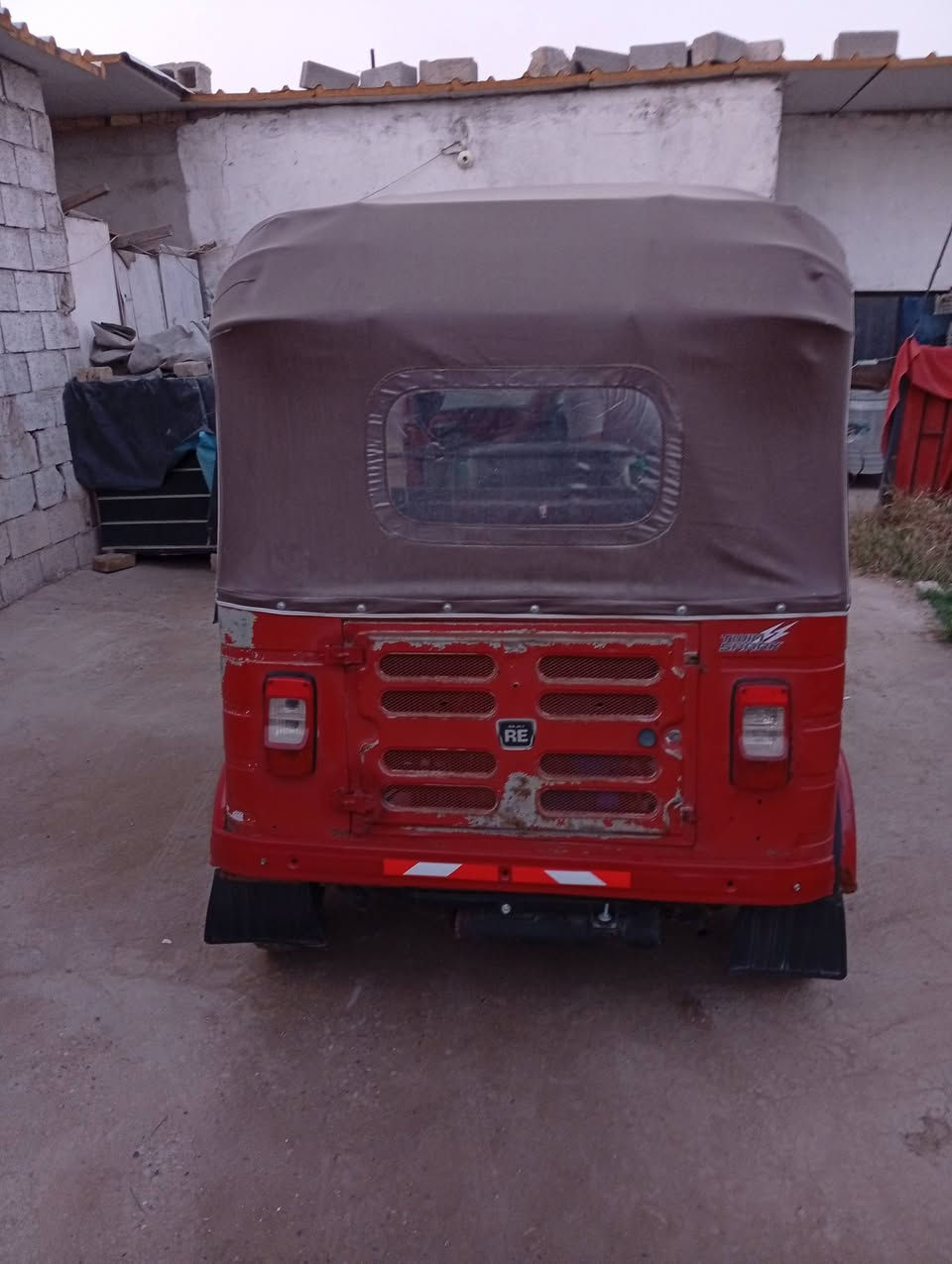 سلام عليكم موديل ١٨ كفاله عامه مرقم
عنواني زعفرانيه سعر ٥ ونص


**إذا كنت صاحب هذا الإعلان وتريد حذفه لأي سبب، رجاءا أرسل رسالة إلى الدعم الفني**