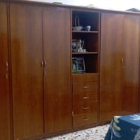 للبيع غرفة  نجارة عراقية  مثل مابينة بالصور  السعر مليون ونص وبيها مجا...