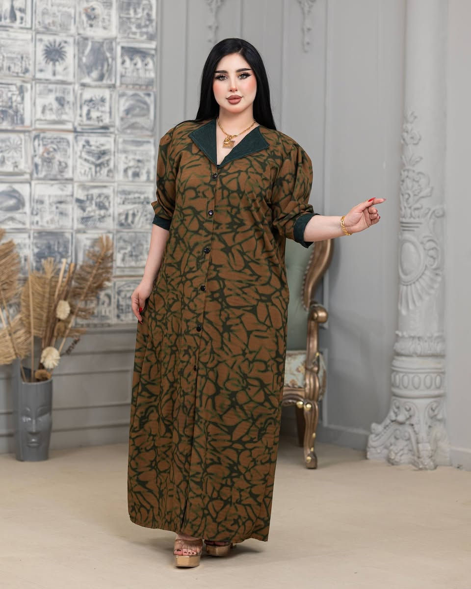 #تكرار  
فستان نسائي 🔥😍 جملة ومفرد 🔥  موديل خليجي
خامة كريشة + ستارة شرط الفحص
فري سايز لحد ١٠٠ كيلو  

سعر الدرزن 135 الف

https://t.me/shoobrenad


**إذا كنت صاحب هذا الإعلان وتريد حذفه لأي سبب، رجاءا أرسل رسالة إلى الدعم الفني**