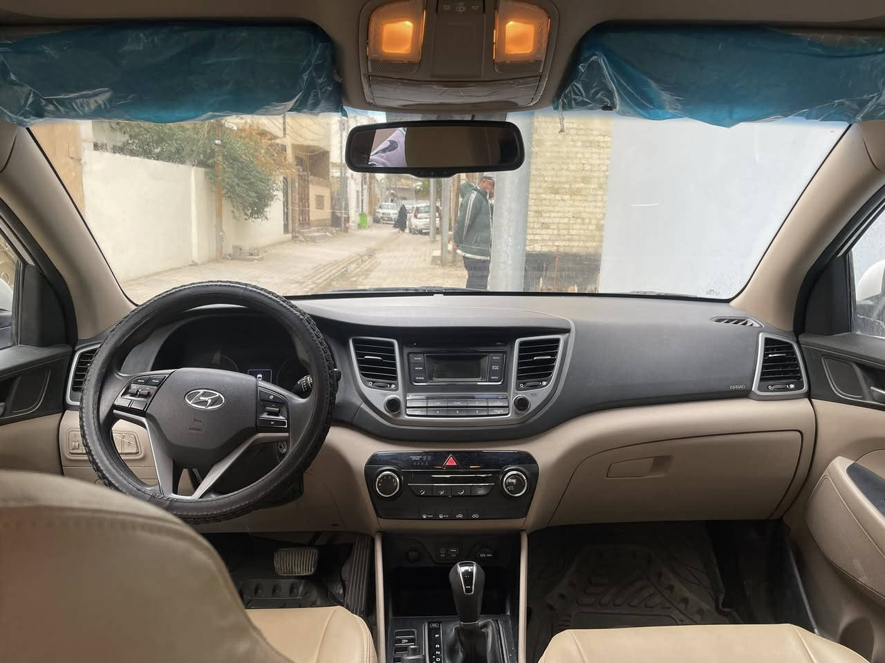 توسان 2017 خليجي رقم بابل
تحكم ستيرن 

اشاير بالمري

محرك دوش

تبريد قطعتين

حساسات خلفية

حساس اطارات 

كاميرا خلفية 

فراش كشنات جلد جديد

فراش ارضيات جاد جديد

السيارة كاملة من كلشي ومكفولة من اي صبغ ماعدى تكحيل بالكارت بالجنطه وتعديل بارد بالجنطه بسيط موضح بالصوره 

مكان السياره كربلاء

السعر 175$ وبيها مجال


**إذا كنت صاحب هذا الإعلان وتريد حذفه لأي سبب، رجاءا أرسل رسالة إلى الدعم الفني**