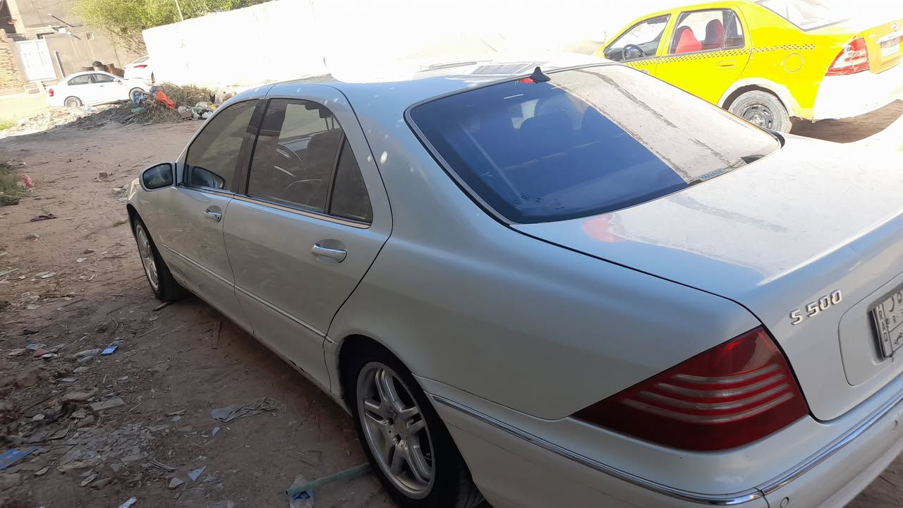 السلام عليكم مارسدس غواص s 500  ٨سلندر  امعلايه ومشتغلين بمعاملتهه وباقي بس القرص رقمهه ذي قار موديلهه 2001   بيهه صبغات مكفوله من الكصه والضربه  القويه عنوان السياره نجف  *********** السعر ٦٥
