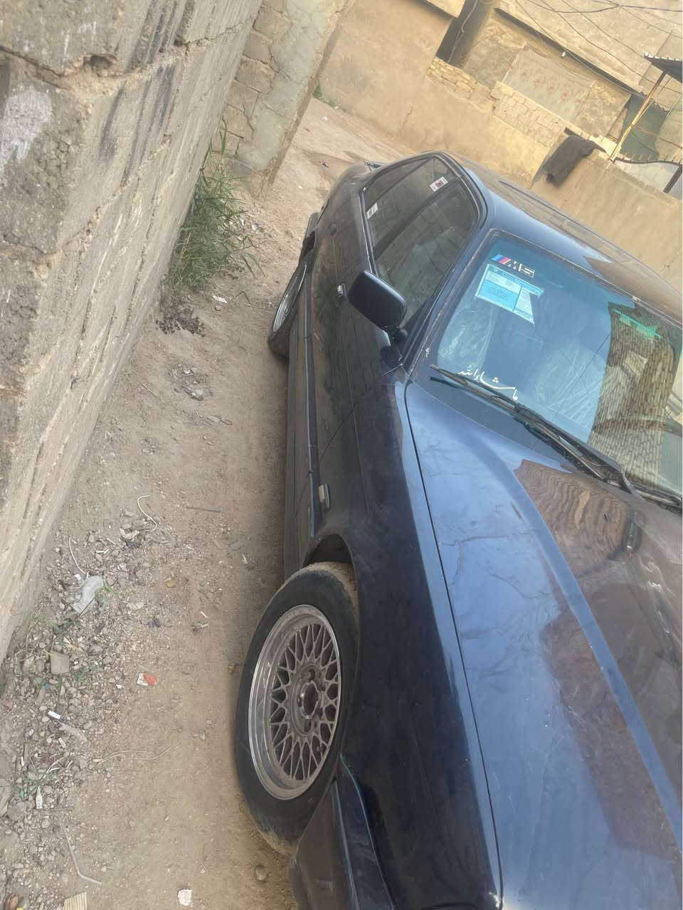 ‎BMW 525i 
تحويل مباشر رقم بغداد دولي 
كير اوتماتيك 
فتحه بل سقف 
ويل كب نيكل 
***********‎ حلة, بابل
