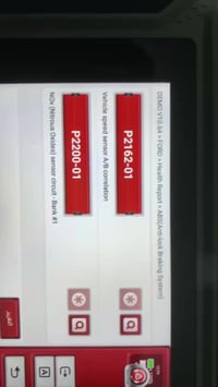 جهاز فحص • يفحص ٤ سيارات • فيديو توضيحي