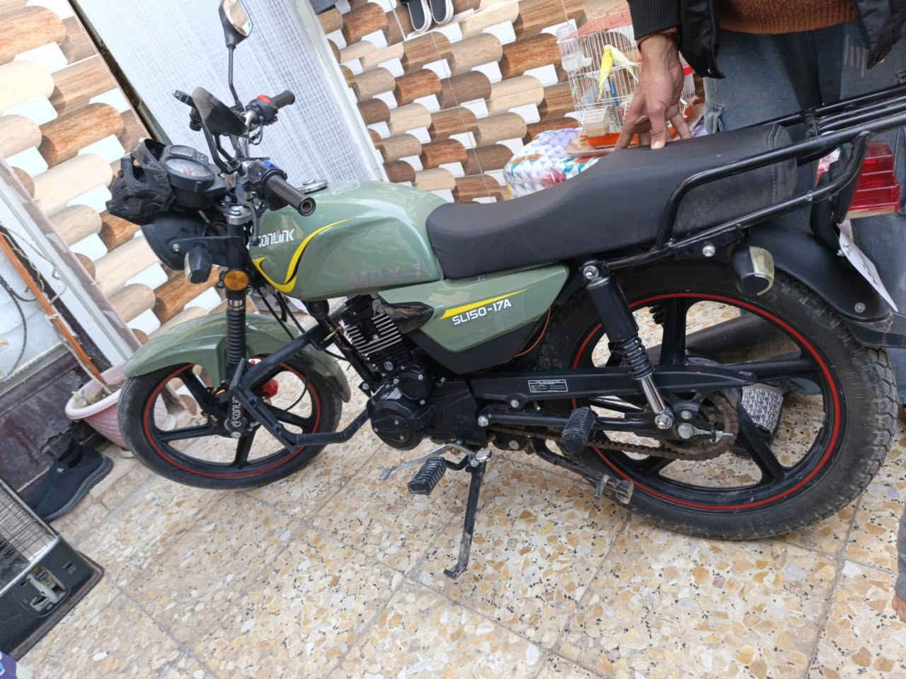 للبيع 
دراجه جاهزه مابيه نقص نكره سلف بأي وقت كهربائيات كله شغال

 #المكان بابل الحصوه 

#السعر

للأستفسار *********** او واتساب
