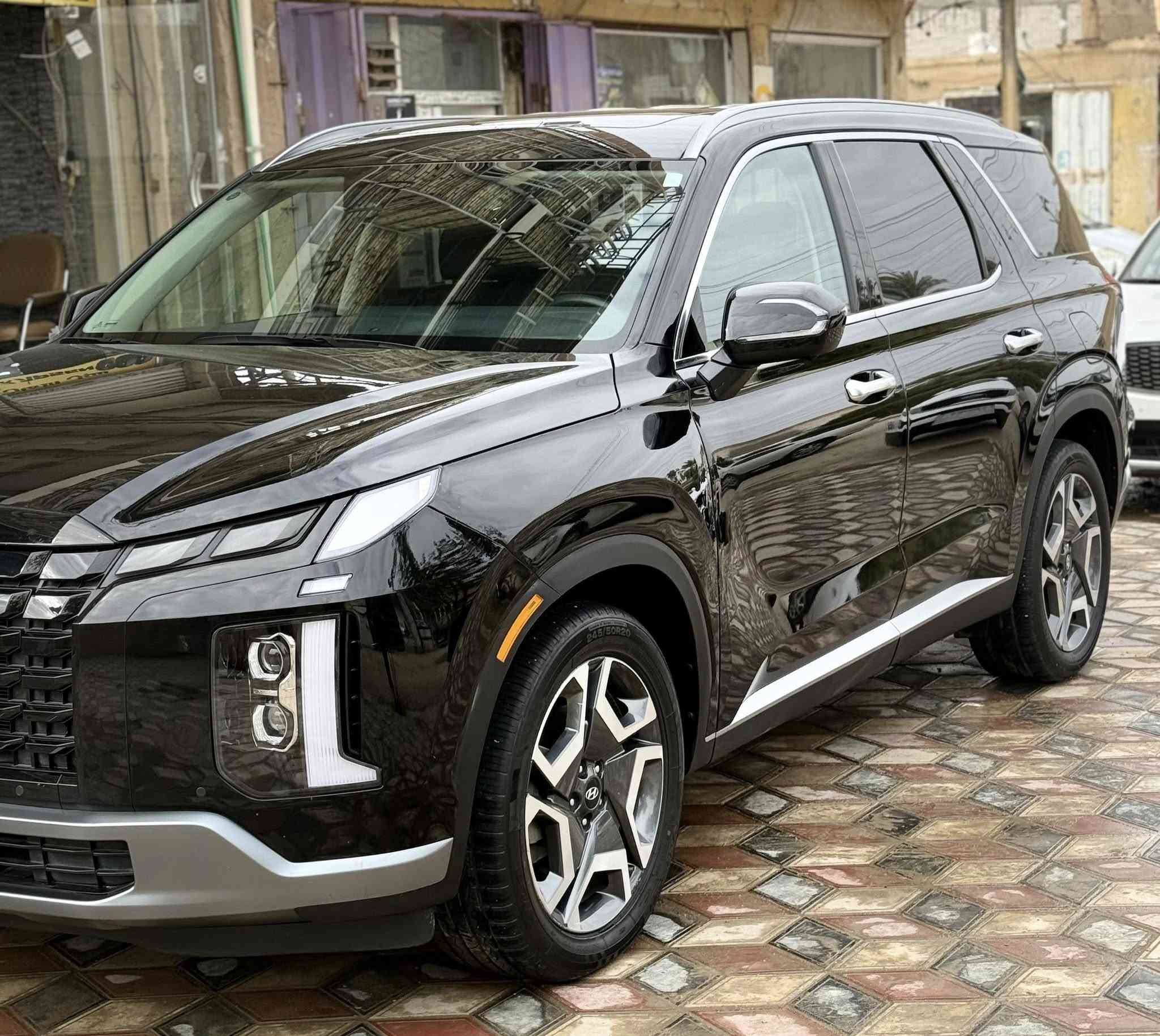 السلام عليكم - مكلف بالنشر 
بلسايد ٢٠٢٤ حره بدون رقم 

محرك ٦ سلندر ٣٨٠٠ 

حادث جداً بسيط طرف الجاملغ الامامي فقط وراجع عالبارد بدون صبغ بدون دواخل بدون ارباك +صور الحادث موجوده

 

ماشية ٩ الاف ميل 

المواصفات معروفه تقريباً 

فتحة سقف + حساسات ٣٦٠ درجه + كامرات امامي خلفي اعلى جوانب + رادرات + تشغيل عن بعد + بعد هواي مواصفات 

السياره جديده وجاهزه من كلشي 

مكان السياره ذي قار 

للأستفسار اكثر يرجى التواصل مع صاحب السياره

***********

***********
