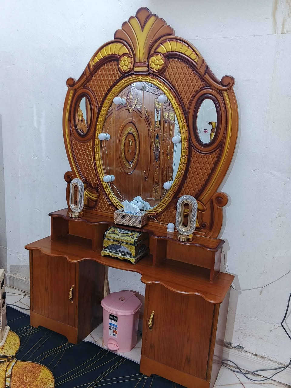 اعيد نشر بسبب الوعود  متاح غرفه صاج عراقي نظافه 90 %  كامله مثل ماوجوده بالصور 
السعر 700 العنوان الزبير منطقه الجمهوريه الثانيه الاحسائيه  الشراي يتصل 
*********** 
***********  وتساب الزبير, البصرة
