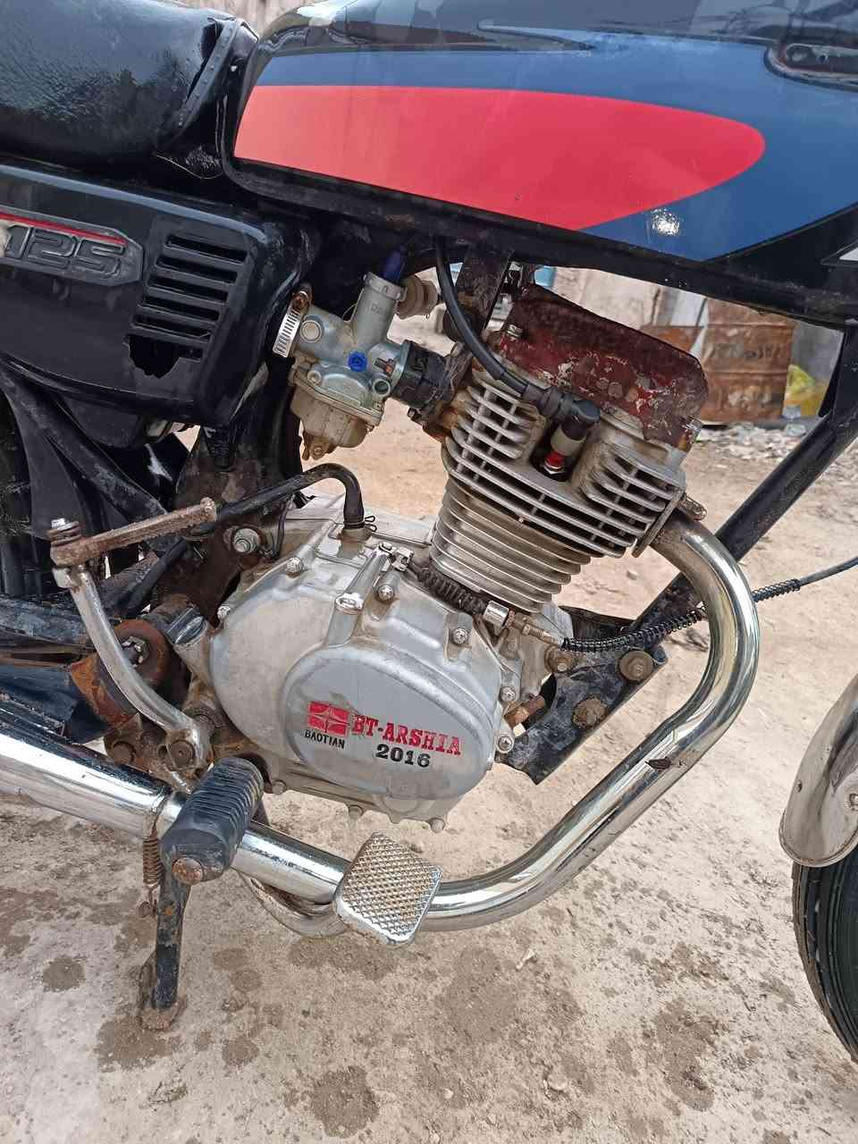 سلام عليكم دراجه كلك مديل 16 محرك مكفول دراجه كامله سعره مناسب شراي يتصل *********** مكان نجف
