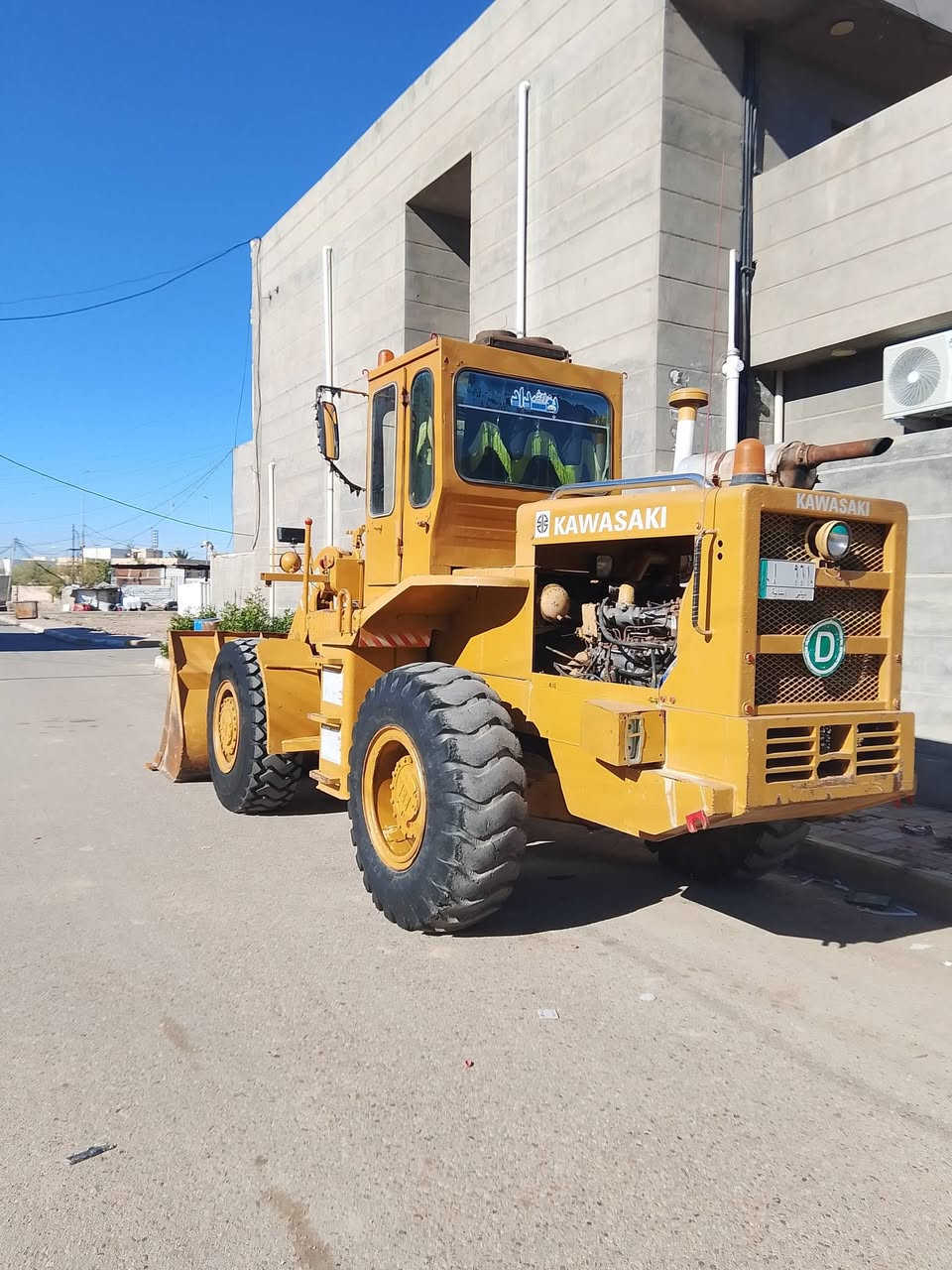 شفل بي موديل 82 رقم ديالى الماني مكان الشفل رمادي الاتصال ***********
