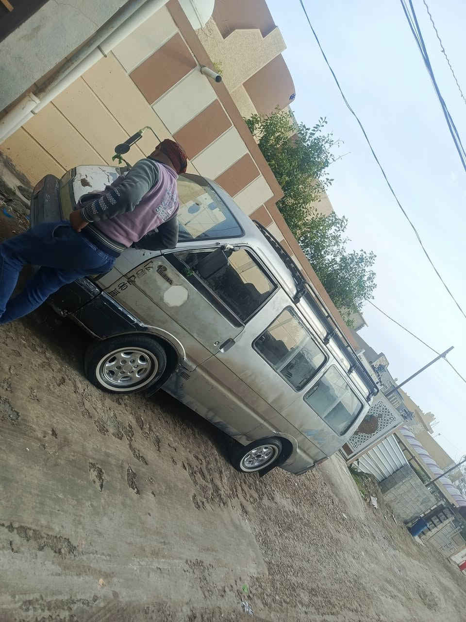 سلام عليكم كيه بسته للبيع سياره حلوه ونضيفه مكان سياره واسط صويره هاذ رقم صاحب سياره *********** غير متواجد عل فيس
