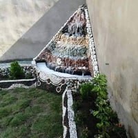 جزء من عملنا البسيط الله يعطينا قوة في الجسد  ونحن نعطي جوهرة في العمل...