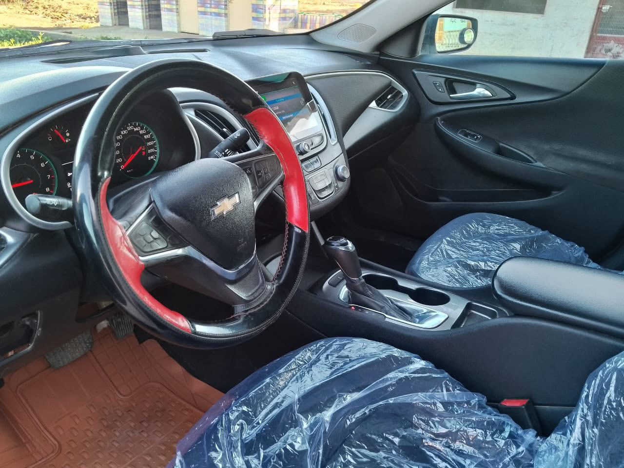 ماليبو موديل 2020
رقم بغداد معقوفين باقي ٩ اشهر وتصير حره 

وكالة بأي وقت وكذلك مداور عند انتهاء المدة 

حادثها بنيد وجاملغ 

سيارة جديدة وجاهزه 

تخم تاير جديد 

حدادية جديدة 

السعر ١٠٥ 

مكان السيارة ذي قار قضاء النصر 

***********
