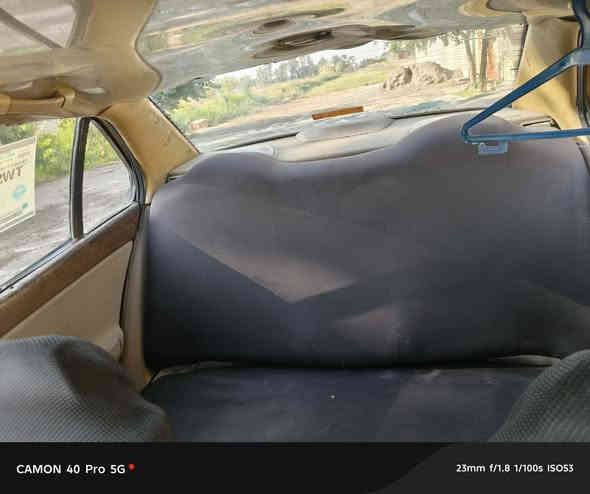 سلام عليكم سمند للبيع ٢٠١١ إب اسمي تحويل ثاني يوم مصفره رقم نكليزي مميز كير مكينه خير من الله صدر خلفي تعبان أمامي ٨٠٪ السياره حلوه ونضيفه العنوان بغداد الطالبيه *********** السعر 33 وبيه مجال السياره يرادله ترتيب  كماليات
