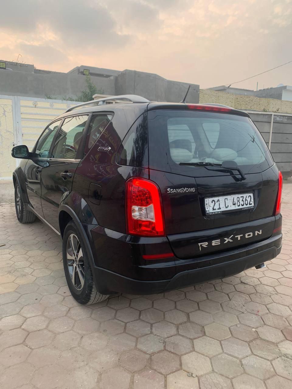 سلام عليكم ركستون الماني مارسدس  كوري 2016كاز مسكر بلادي 4 سلندر كلش قويه بشارع كير عادي.موصفات مري شفط بجم لد ضبابي تبريد قطعتين تحكم ستيرن  7 راكب قطعتين صبغ اثر شخط السياره بدون حادث وتحويل مباشر رقم سلميانيه المكان واسط نعمانيه السعر مناسب 100 قفل /// /***********
