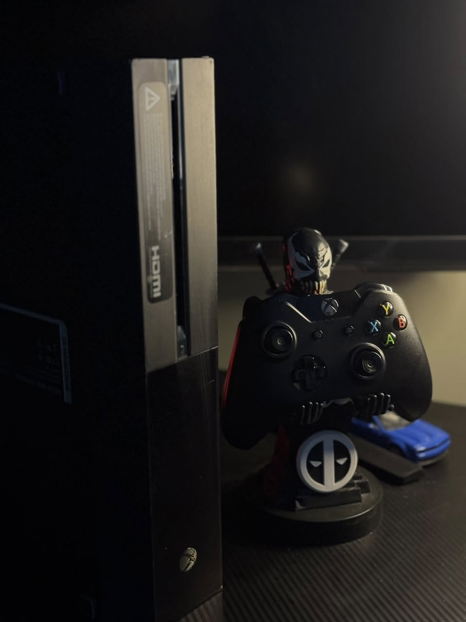 اكس بوكس ون كامل ملحقاته الاصلية ( جويستك اصلي + محولته الاصلية )

كذلك يحتوي على 13 لعبة مملوكة

الالعاب 👇

1- GTA V
2- Red dead 2
3- Call of Duty black ops 3 + ZOMBIE DLCs
4- FC 25
5- FIFA 15
6- Assassins creed Mirage
7- Assassins creed Valhala
8- Assassins creed syndiacte
9- Forza Motorsport 5
10- Resident evil 2 revolution
11- Takken 7
12- The witcher 3
13- The walking dead 1/2/3

السعر : 170 الف 🔥

*توصيل متوفر لكل المحافظات العراقية ❤️


**إذا كنت صاحب هذا الإعلان وتريد حذفه لأي سبب، رجاءا أرسل رسالة إلى الدعم الفني**