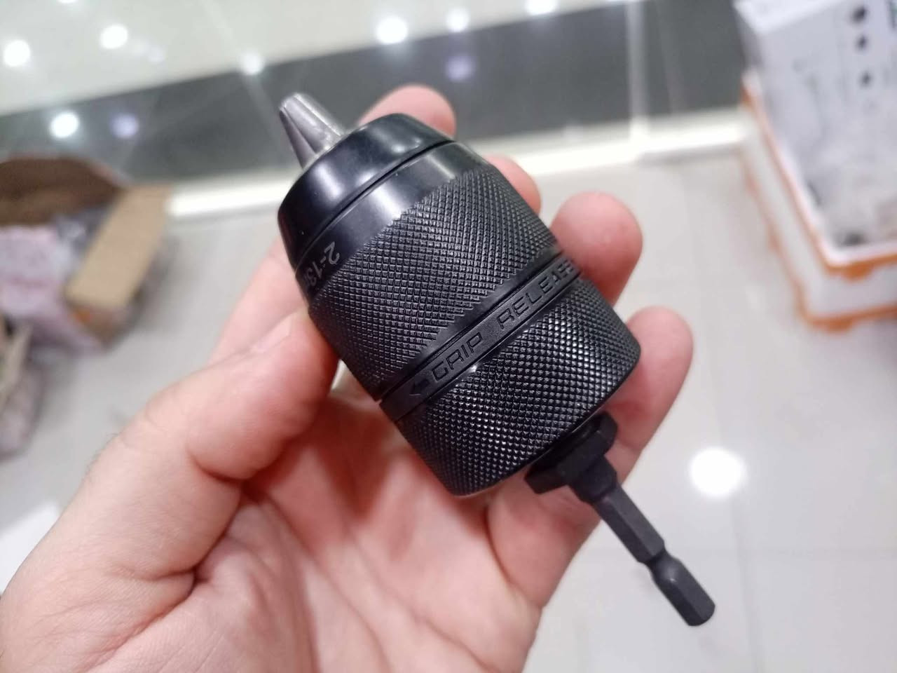 تحويلات دريلات 3 انواع متوفرة دريل همر الى دريل طوبة و امباكت الى طوبة و لقمة الى طوبة قياس &" ملم اصلي راسية حديد خاصية قفل جودة جدا عالية كل انواع اسعار كما يلي 
امباكت اسود كامل: 15 الف 
امباكت خط احمر: 12 الف 
لقمة خط احمر: 12 الف


**إذا كنت صاحب هذا الإعلان وتريد حذفه لأي سبب، رجاءا أرسل رسالة إلى الدعم الفني**