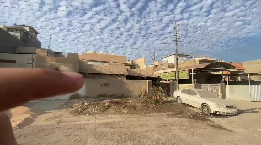 بيت للبيع المساحة 300 متر تقطيع حسب الطلب
مبيوع منه 100 باقي 200 متر بيت  بسعر كاع شارع 20متر  مع رصيف 5 متر 

الموقع حي الجهاد ضباط الملحانية قرب مجمع الروان 

سعر المتر مليونين و100 قفل 

الاستفسار واتساب ***********
