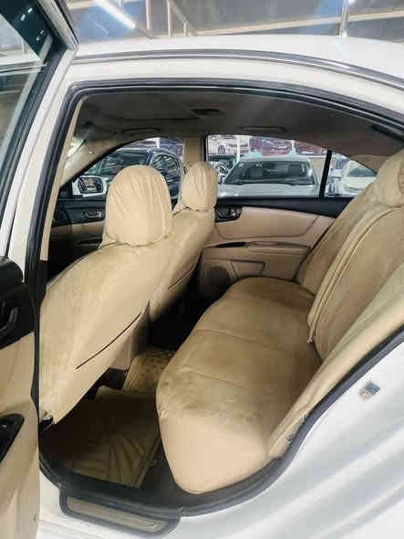 (اوبتما موديل 2009 خليجي سعره 113)
محرك كير وصدر كله جديد

محرك v6 فول مواصفات 

كهربائيات جاهزة

بيه صفحة صبغ والقمارة مرشوشه مكفولة من كلبه والدواخل

***********

مكاني بالكوت
