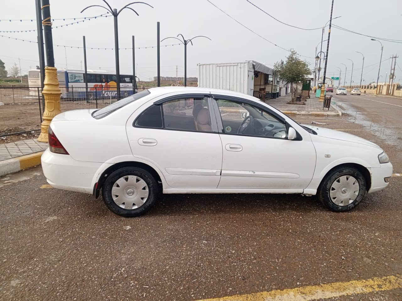 السلام عليكم لبيع سني موديل 2009 السياره جاهزه من كلشي المكان سامراء شرط التحويل والسعر 90 ملاحضه اني مكلف بل نشر اتصل على صاحبها ***********
