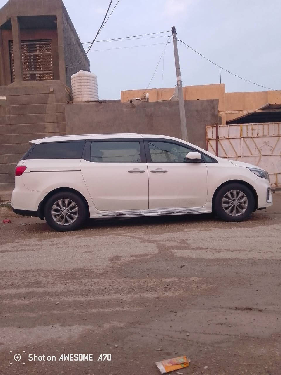 السلام عليكم كيا سيدونا امريكي 2020 ضربتها باب السائق بدون داخل تبريد مكينه كير خير من الله تفاصيل على هذا الرقم***********

