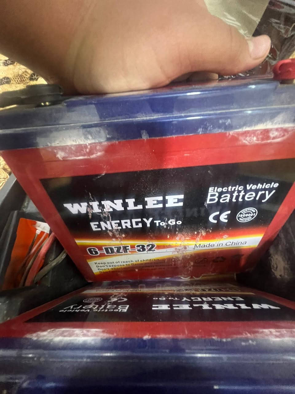 دراجه شحن نوع R9 ونلي الأصلي ببطارية 32 أمبير انتاج 2026 فول موصفات تقطع مسافه 50كيلومتر وتتحمل وزن 150كيلو حقيقي سرعه 109 شاشه بريكات دسك هايدروليك نضام باركينج ونضام بك R سماعات بلوتوث موديل الأحدث تشغيل كارت بصمه مفتاح مستخدم شهرين المطور جديده السعر550او بي مجال لطيبان رقم الهاتف ***********
