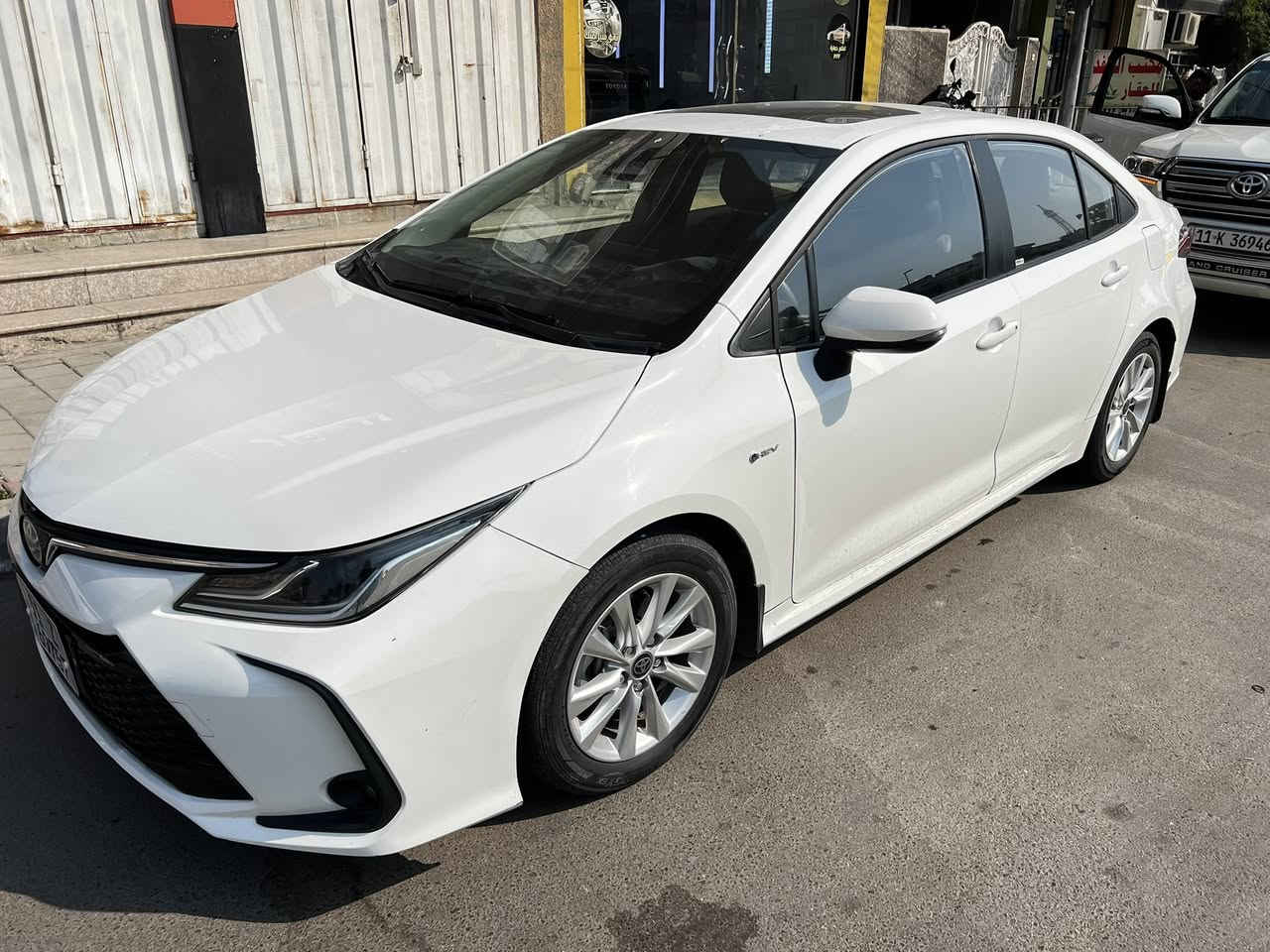 كورلا 2025 
ماشيه 16700
السعر 135
بيه حادث بسيط 
بدل بيه 3 قطع نفس الون بدون صبغ 
***********
