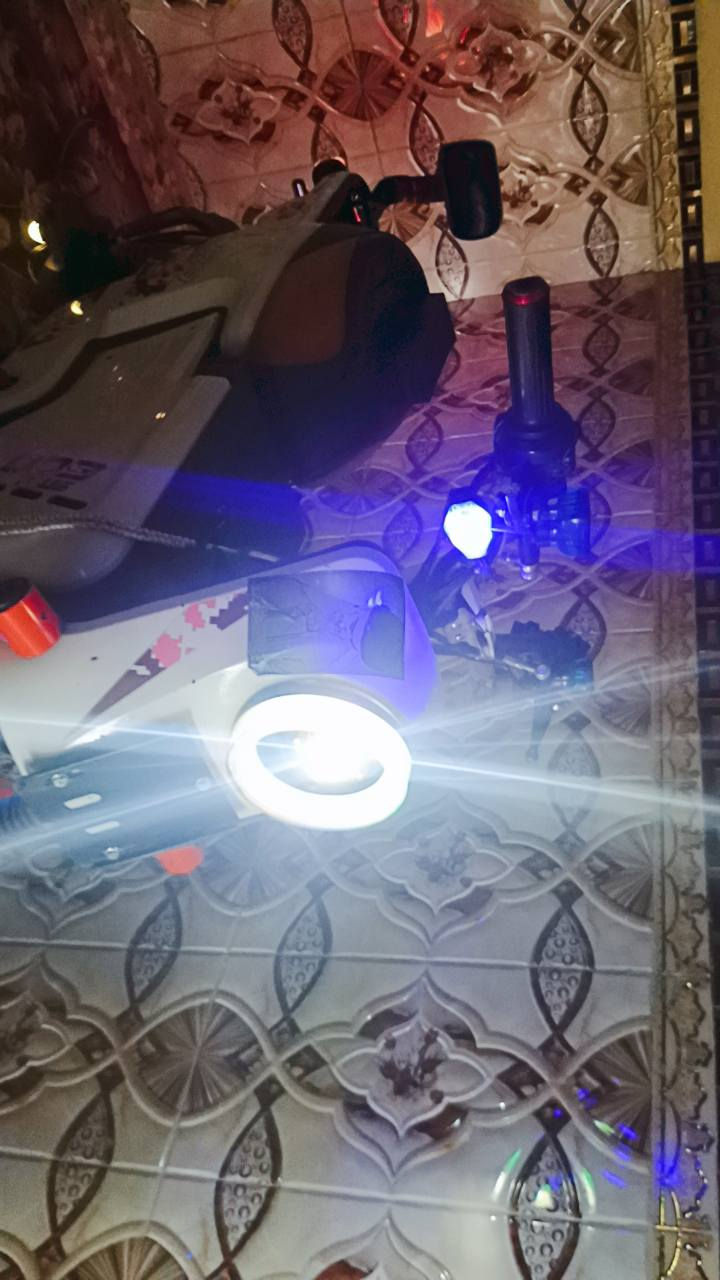 سلام عليكم شباب دراجه شحن x900تعديلات خفيفه بس يده ابريك طاكه و شاشه مال سرعه طاكه موديل 2023مستعمله 15يوم بطاريات جديده دبلات قويه السعر 450بيهة مجال مكاني بغداد ام الكبر ولغزلان مقابيل قطاع 78


**إذا كنت صاحب هذا الإعلان وتريد حذفه لأي سبب، رجاءا أرسل رسالة إلى الدعم الفني**