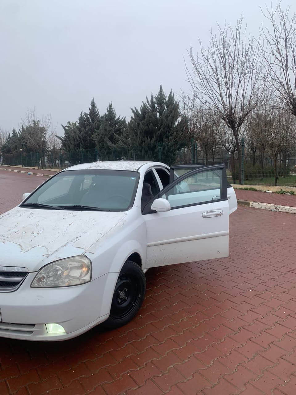 سلام عليكم
شوفليت  
موديل2012
بدون صبغ
رقم و سنويه. جديد لحد 31
تحويل وكاله ب شرط. سياره ب اسمي
كير محرك  ب شرط 
تبريد ثلج  ❄️
طخم حداديه. جديد
تايرات جديد. 
هزة جديد
عنوان عقرة: قريب موصل و اربيل 📍
***********
***********
واتساب موجود 📞 أربيل, العراق
