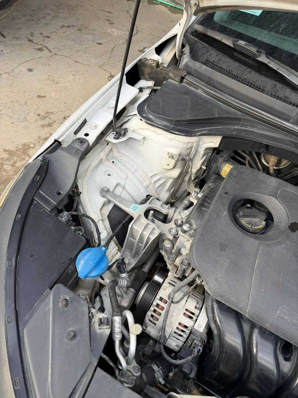 السلام عليكم النتره موديل ٢٠ سياره جاهزه ماشيه ٦٤سياره جاهزه للخير رقم بغداد انكليزي بسمي بدون دواخل بيع او مراوس مكان بغداد حي الجهاد *********** وتساب
