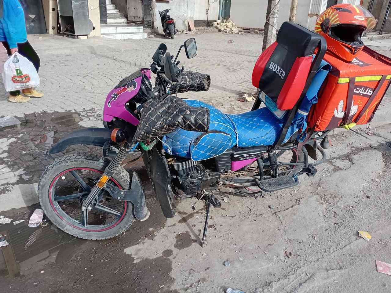 سلام وعليكم دراجه دايوان رقم بغداد انكليزي محرك ممفتوح دراجه خير من الله السعر مليونين وربع
غير متواجد علفيس ***********
