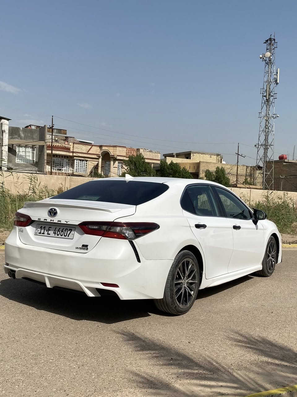 كامري موديل 2022 فئة se 
حادث جاملغ او بنيد نص سياره كامله سعر 195 
عنوان حي جوادين رقمي ‭0770 126 0463‬
