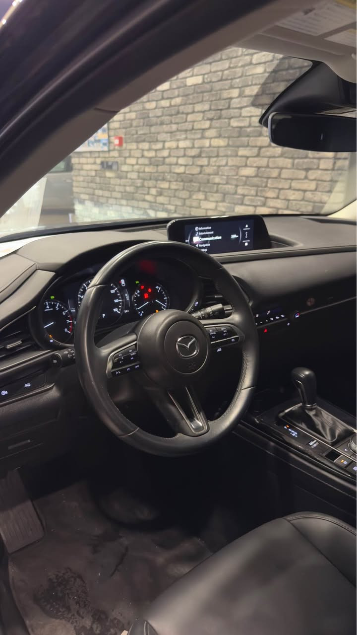 مازدا cx 30 2024 
ڕۆشتن - 25,000mi
مواسەفات 
رادار 
کوشن جلد 
دەبل ئاکسل ٤*٤ 
کامیرا 
شاشە 
رەقم کاتی ٣ مانگی لەگەل 
ناونیشان سلیمانی 
رەسمی سۆنەرم داناوە السليمانية, العراق


**إذا كنت صاحب هذا الإعلان وتريد حذفه لأي سبب، رجاءا أرسل رسالة إلى الدعم الفني**