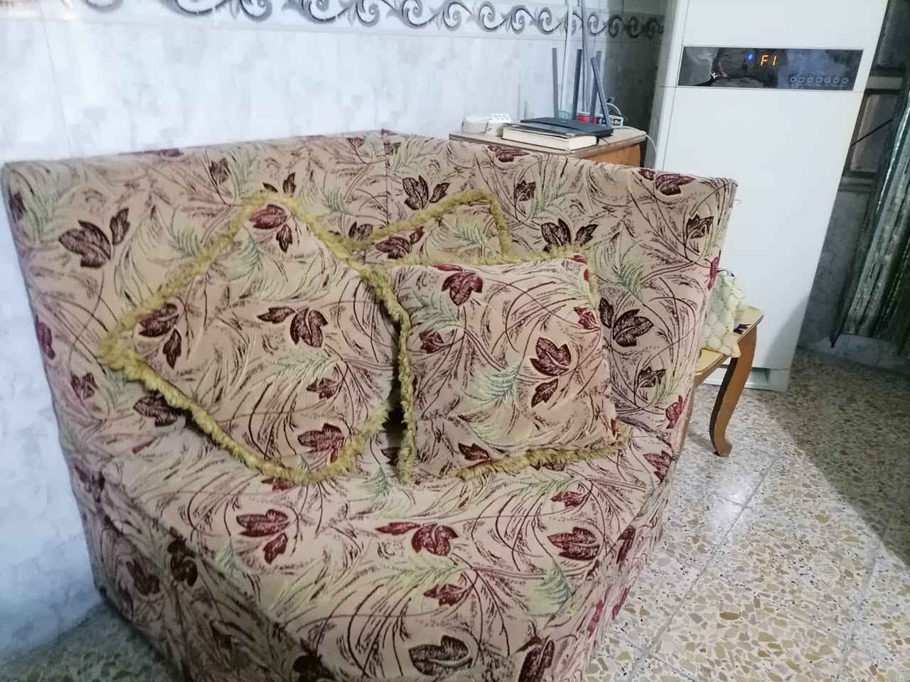 ديوان كامل  للبيع ١٥٠ تعال اخذه


**إذا كنت صاحب هذا الإعلان وتريد حذفه لأي سبب، رجاءا أرسل رسالة إلى الدعم الفني**