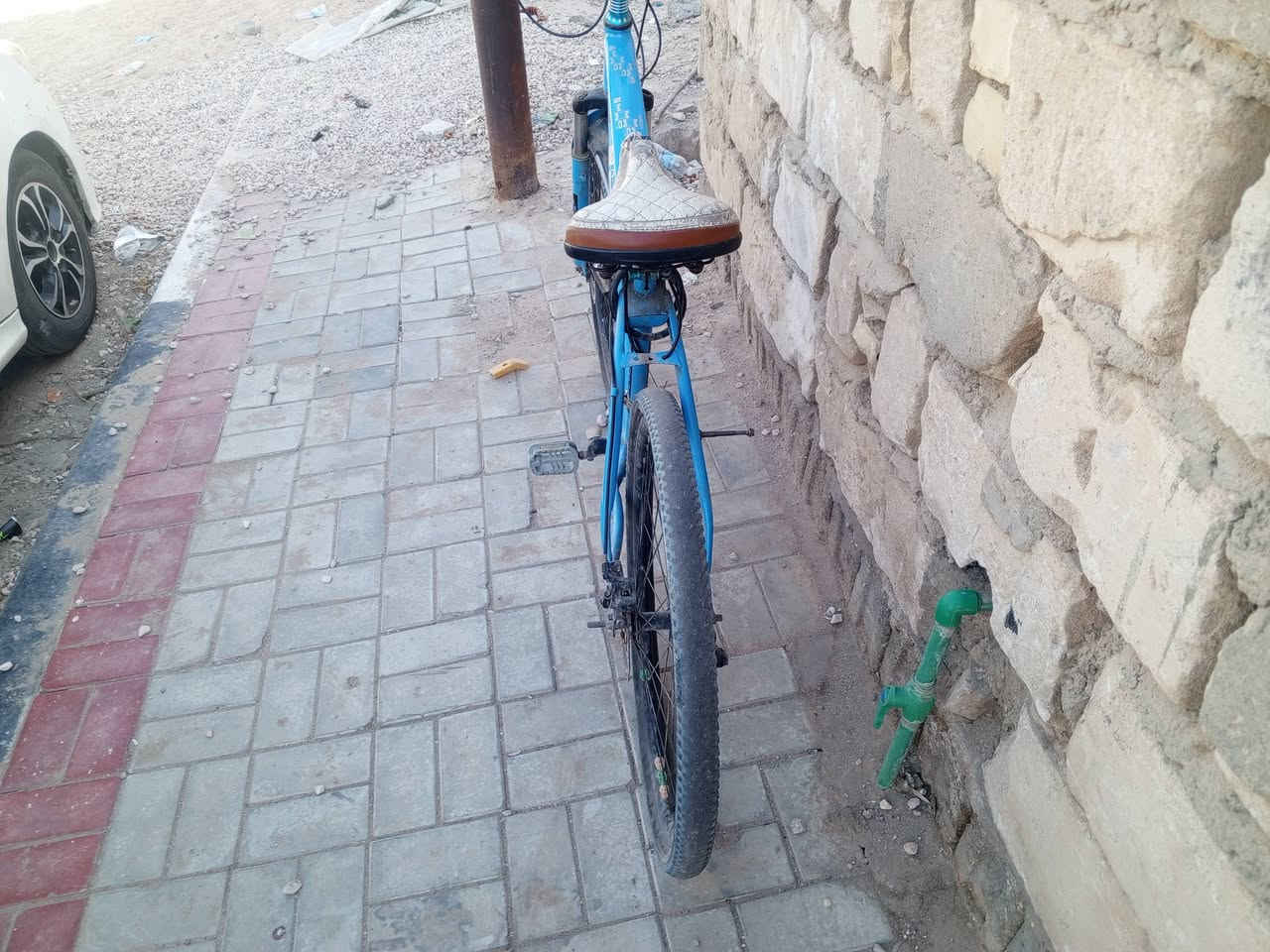 سلام عليكم بايسكل bwmللبيع بايسكل متروك بس يرادله تعديلات أخذته 100وهسه اريد ابيعه توازيت سعر 60وبي مجال بصيط كربلاء الطاقة 16 تراسلني على الخاص لو هاذه رقمي ***********
