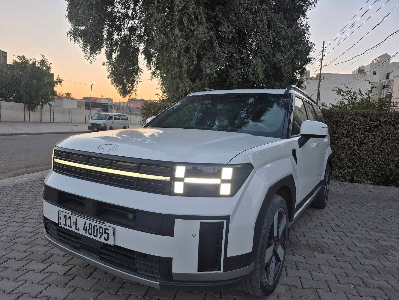 سعر 238
سنتافي 24خليجي تيربو فوللللللل قماره حديد كفاله عامه (رصعه صغيره ع حطتها باب الجنطه)  7راكب 3تبريد بصمه تشغيل عن بعد حساسات امامي خلفي زنون لد امامي خلفي ويل 20 باب خلفي وكراسي كهرباء تحكمات  شاشه متصل وكامره موددرايف هاندبريك بصمه اشايرومري شفط بردات شحن وايرليس اوتو هولد ماشيه ٣٠
الخ 
بغداد حي جامعه
***********
***********
